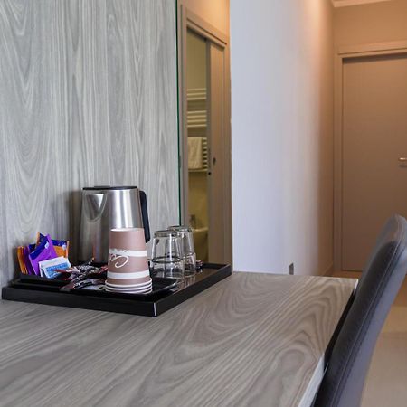 Hotel Casa Marinella Малчезине Екстериор снимка