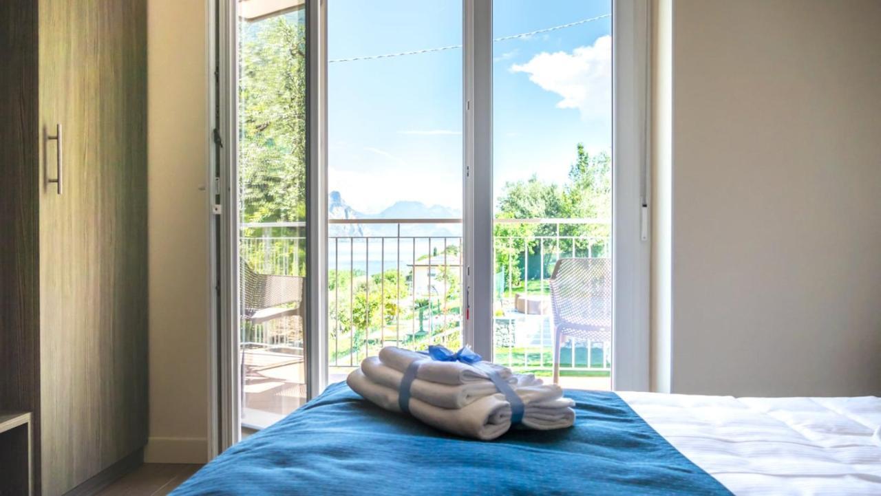 Hotel Casa Marinella Малчезине Екстериор снимка